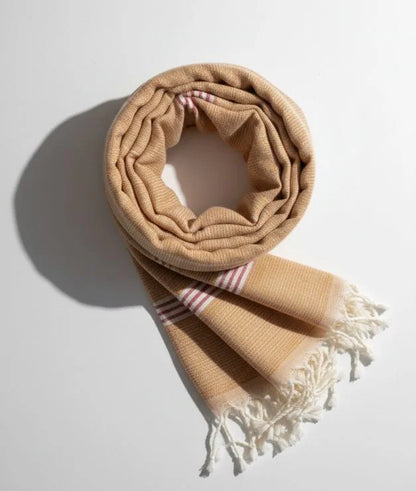 Daffodil Stole with Double Line Border