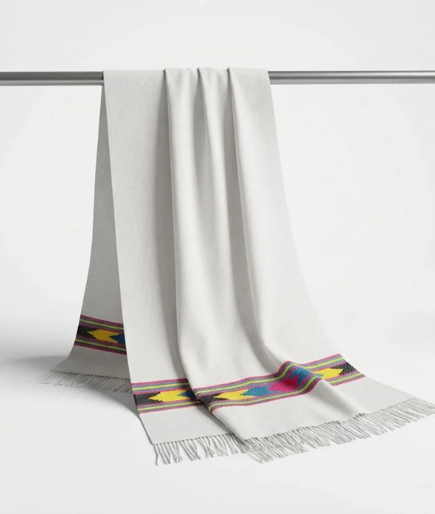 Daffodil Stole with Duet Design Border