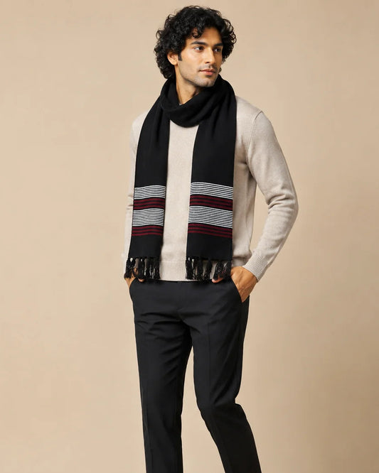 Hosiery Knitted Daffodil Muffler with Duet Design