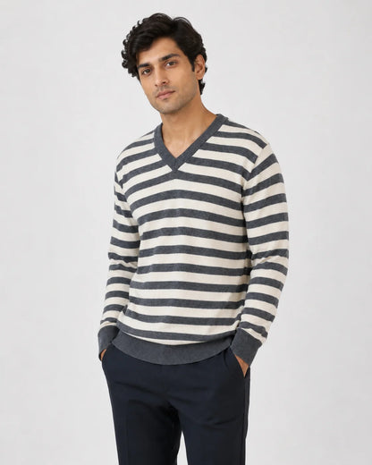 Woolen Full Sleeve Sweater with Lining Pattern