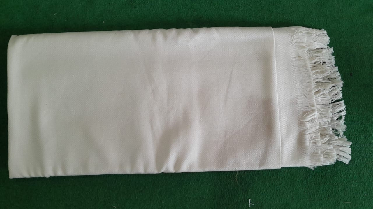 Solid Daffodil Shawl