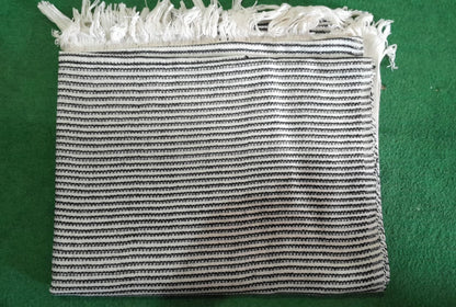 Daffodil Shawl with Lining Design