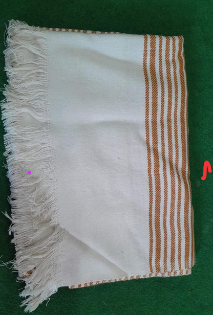 Daffodil Stole with Double Line Border