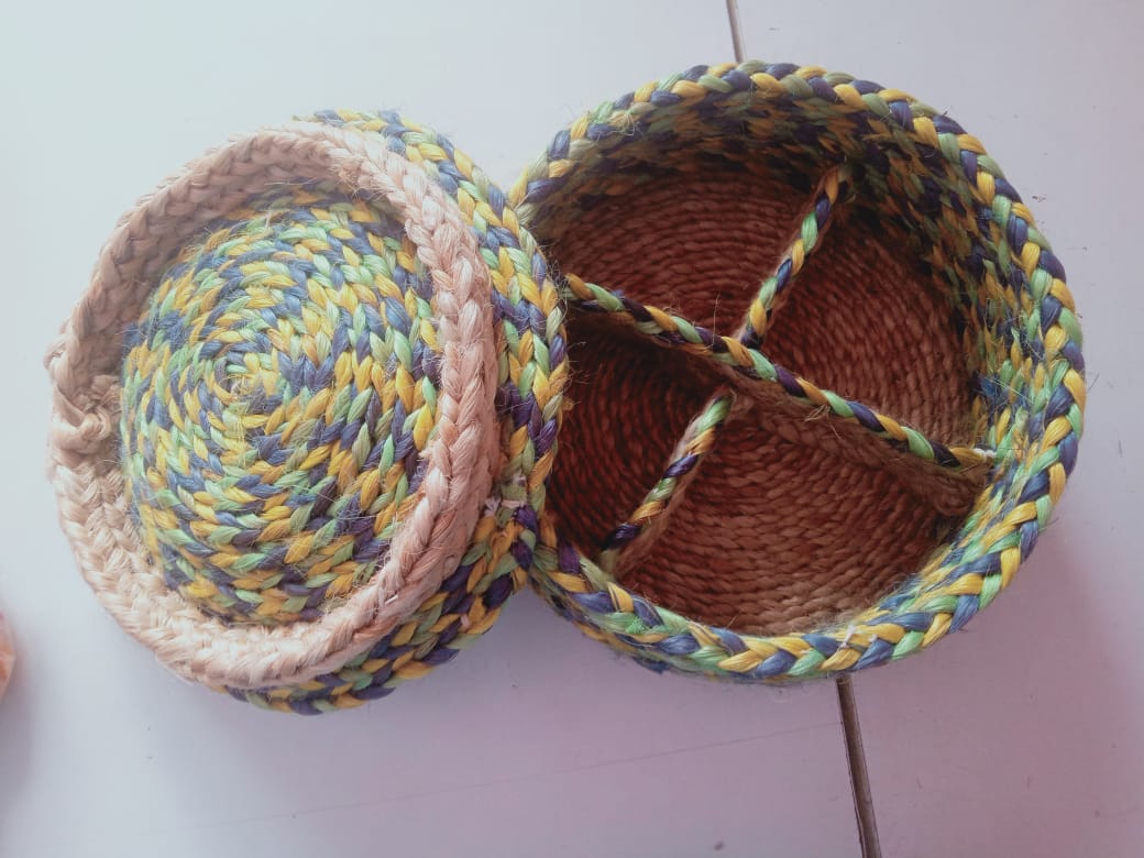 Classic Hand Braided Jute Dry Fruit Basket