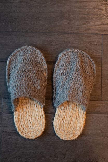 Jute Slipper With Woolen Top